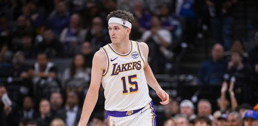 I Lakers battono Philadelphia senza Doncic, Detroit e Houston al tappeto