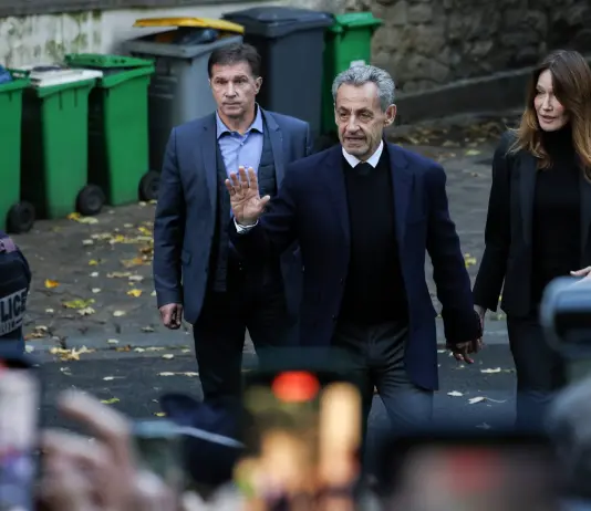 La Corte di Cassazione respinge il ricorso di Sarkozy: la condanna diventa definitiva