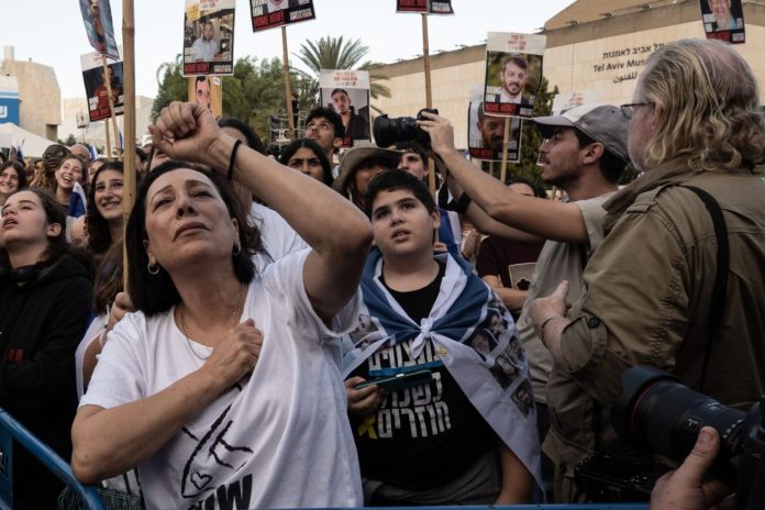 Tel-Aviv-ostaggi-1536x1024