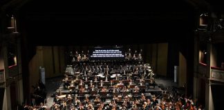 Palermo, inaugurata la 66esima stagione della Foss: il Politeama Garibaldi sold out