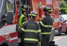 Edificio crolla dopo un’esplosione nel Barese, si cercano persone sotto le macerie