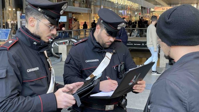 Roma controlli Stazione Termini