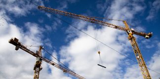 Tragico incidente sul lavoro a Torino, morto in un cantiere un uomo di 41 anni cantiere edile