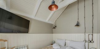 La poesia dell’ordinario domestico: il ritorno alla bellezza delle piccole cose letto camera accogliente