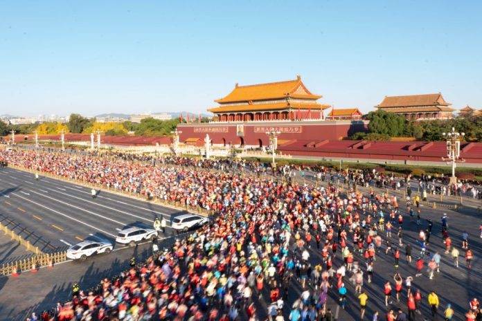 (SP)CHINA-BEIJING-MARATHON 2025(CN)