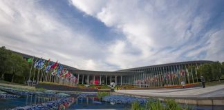 Cina: Shanghai si prepara ad accogliere ottava edizione CIIE (1)