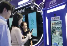 Cina: Light of Internet Expo a Wuzhen, in mostra prodotti IA all’avanguardia (3)