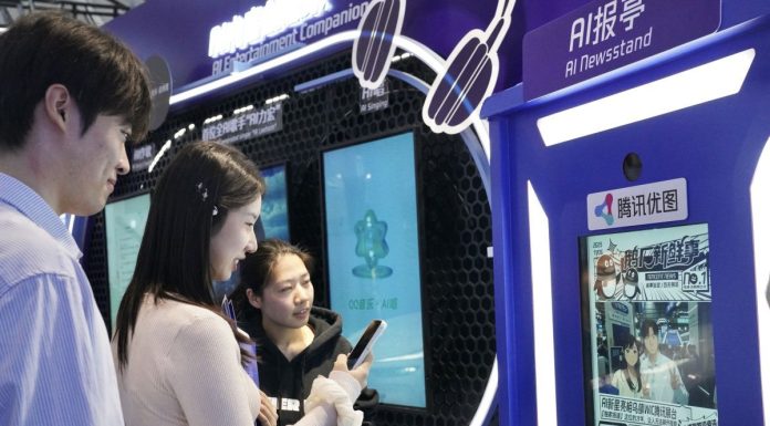 Cina: Light of Internet Expo a Wuzhen, in mostra prodotti IA all’avanguardia (3)