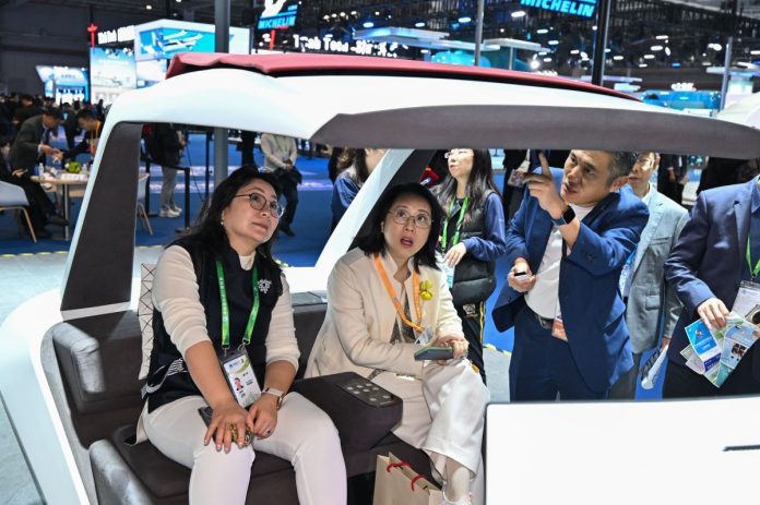 (CIIE) CHINA-SHANGHAI-CIIE-NEW MOBILITY (CN)