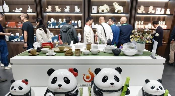 Cina: scambi culturali durante la CIIE di Shanghai (1)