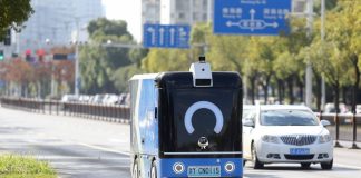 Cina: aziende lavorano a pieno ritmo nel festival dello shopping “Double 11” (2)