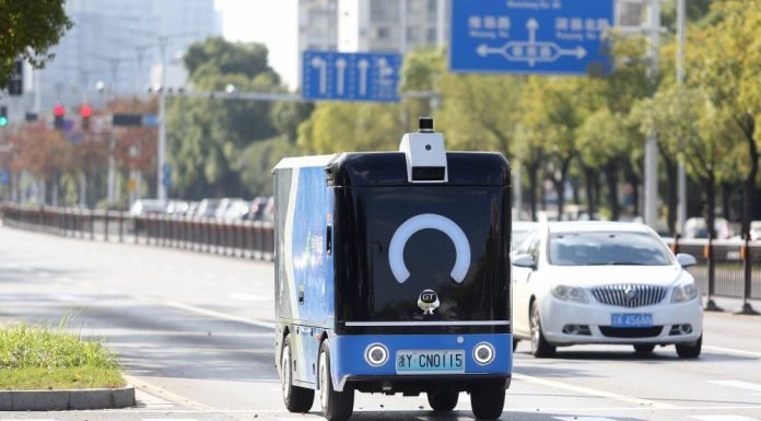 Cina: aziende lavorano a pieno ritmo nel festival dello shopping “Double 11” (2)