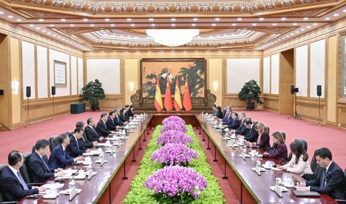 CHINA-BEIJING-XI JINPING-SPANISH KING-MEETING (CN)