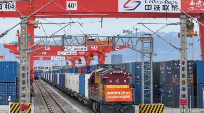 Cina-Europa: tra gennaio e ottobre Interporto Xi’an ha gestito oltre 5.000 treni merci (1)