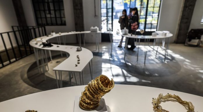 Cina: al via Biennale di Gioielleria Contemporanea di Puyuan (2)