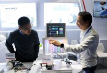 Cina: inaugurata a Pechino Expo internazionale di semiconduttori (2)