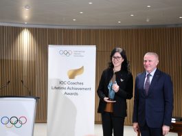 Cina: a Losanna Lang Ping riceve Premio alla carriera per allenatori del Cio (1)