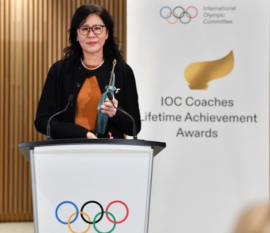 Cina: a Losanna Lang Ping riceve Premio alla carriera per allenatori del Cio (3)