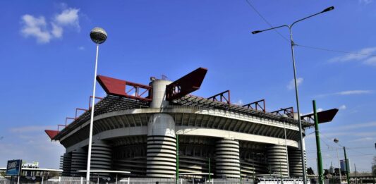Inchiesta sulla vendita di San Siro, perquisizioni della Guardia di Finanza in Comune a Milano