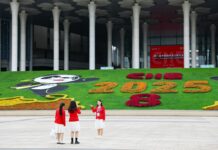 Cina: ottava edizione di CIIE si è aperta a Shanghai