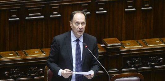 Ciriani “Piano Casa sarà risposta permanente a emergenza abitativa”