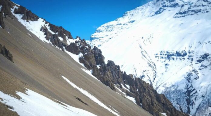 Farnesina, contattati i 5 alpinisti di Como in Nepal, stanno bene