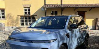 Leapmotor, presentato in Italia il nuovo SUV elettrico B10