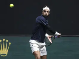 Atp Atene, Musetti batte Korda ed è in finale: con Djokovic si giocherà l’accesso alle Atp Finals