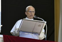 Papa “Troppi civili e bambini uccisi, si cessi il fuoco”