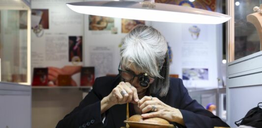 Cina: maison di gioielleria italiana debutta e stringe contatti alla CIIE