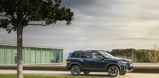 Fino a 1.450 km di autonomia con Dacia Bigster mild hybrid G-140
