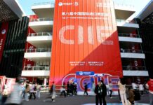 Cina: durante CIIE registrati oltre 83 miliardi di dollari in accordi preliminari