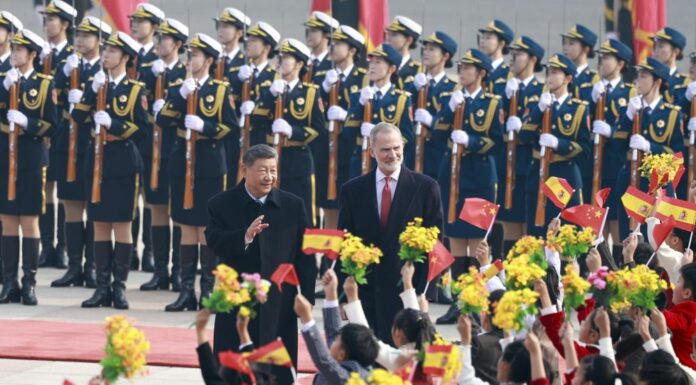 Cina, Xi incontra il Re di Spagna Felipe VI