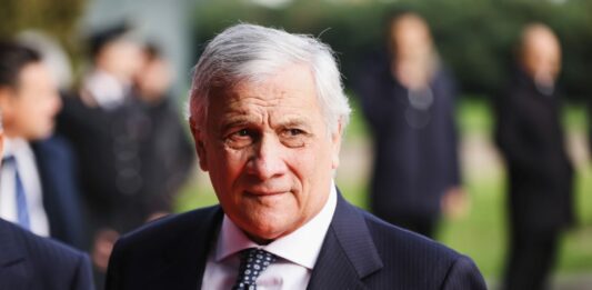 Ucraina, Tajani “Continuiamo a sostenerla anche con materiale militare”