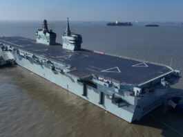 Cina, prima prova in mare per la nave d’assalto anfibia Type 076