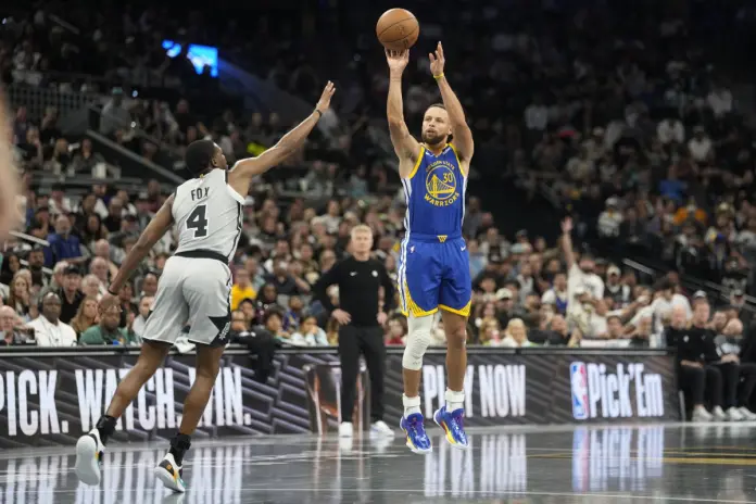 NBA: Golden State Warriors at San Antonio Spurs
