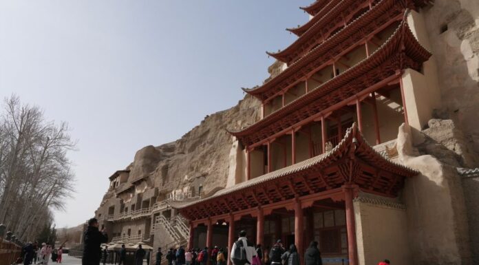 Cina, donazioni rafforzano sforzi di conservazione di Grotte di Dunhuang