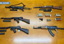 Traffico di armi, due arresti nel Milanese e sequestri