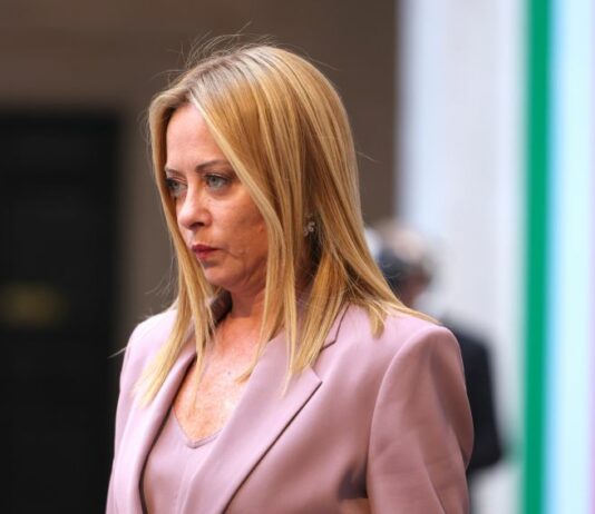 Manovra, Meloni “Rafforzare tessuto produttivo e difendere economia reale”