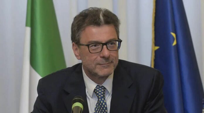 Moody’s promuove l’Italia, Giorgetti “Fiducia nel Paese”