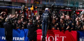 A Las Vegas vince Verstappen. Squalificate entrambe le McLaren: si riapre il Mondiale