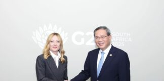 Cina, premier Li promette alle aziende italiane maggiore accesso al mercato