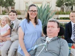 Musk “Neuralink traduce in testo i pensieri dei pazienti con problemi neurologici”