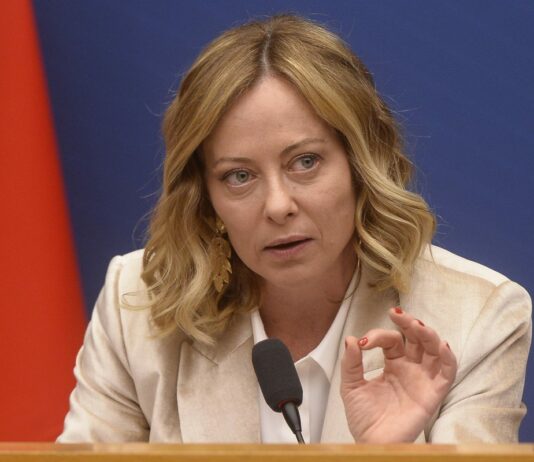 Regionali, Meloni “Congratulazioni a Stefani, Decaro e Fico”