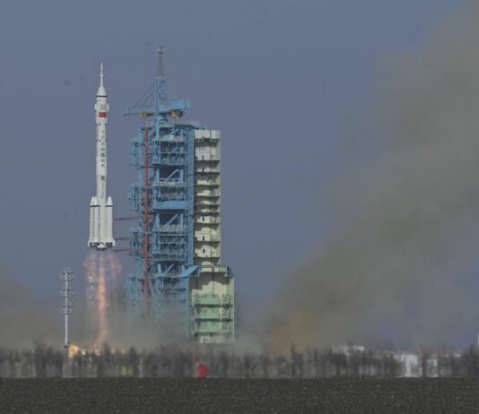Cina, lanciata la navicella Shenzhou-22