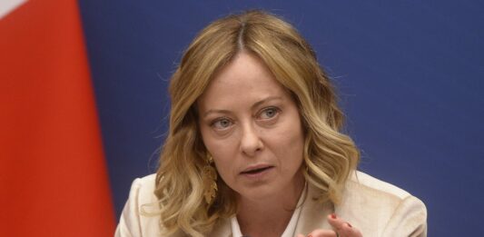 Atreju, Meloni “Disponibile a confronto unico con Schlein e Conte”