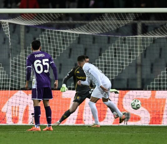 Fiorentina sconfitta 1-0 in casa dall’Aek, i viola non si sbloccano