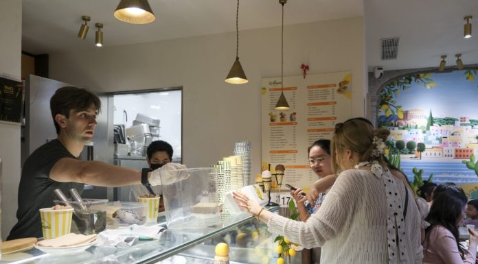 Cina: gelataio italiano insegue il suo sogno a Shanghai (1)