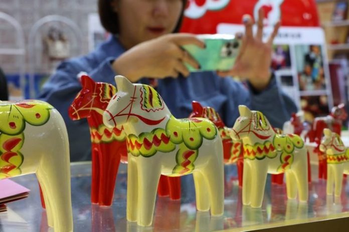 (CIIE) CHINA-SHANGHAI-CIIE-CONSUMER GOODS EXHIBITION AREA (CN)