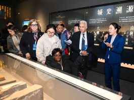 Cina: a Nanchino forum globale che riunisce sindaci da dieci Paesi (2)